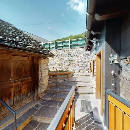 Dal Gat By Quokka 360 - Modern Wooden In Faido *
